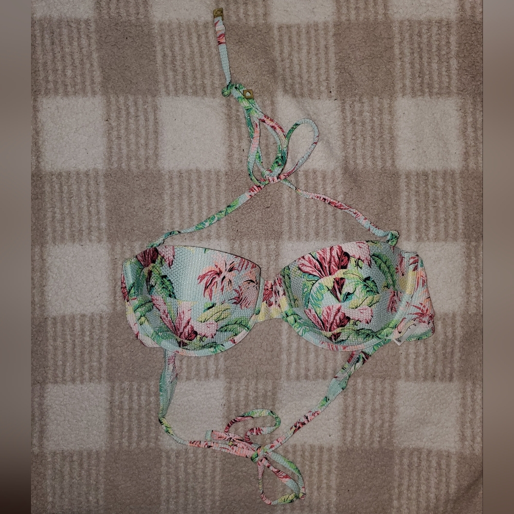 5 for $25 | Topshop Pastel Tropical Print Waffle String Bikini Top